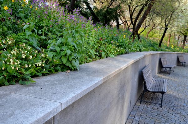 Concrete Retaining Wall Service in Roanoke