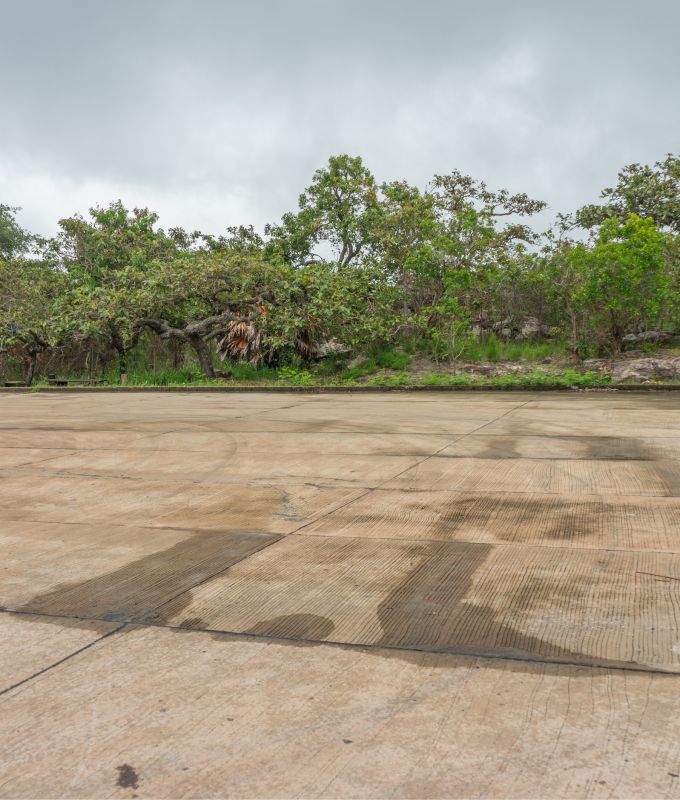 Concrete Parking Lot Service detail